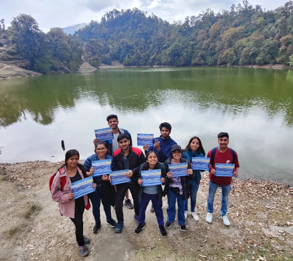 Chopta Tungnath Chandrashila trek lake client summit
