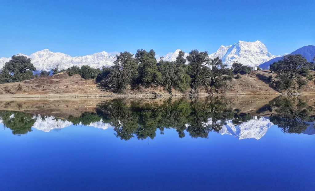 Lake view from Chopta Tungnath Chandrashila Trek
