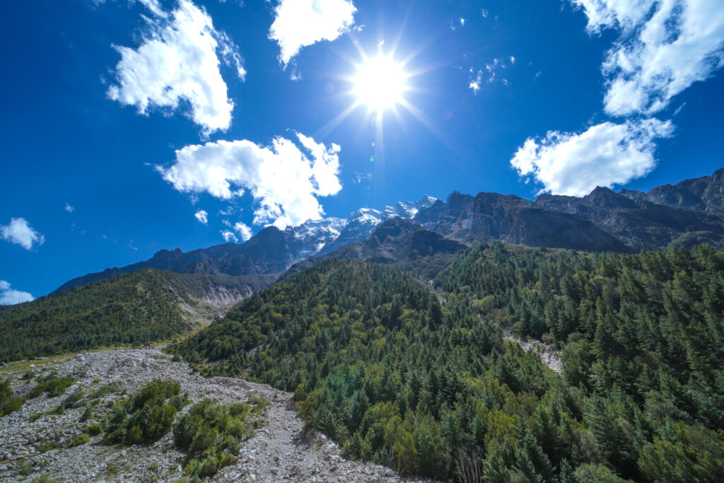 Landscape and Cloudy View from Gaumukh Tapovan Trek