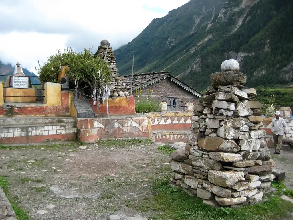 Traditional Himalayan villages of Gunji and Nabi on the Adi Kailash Yatra route in Pithoragarh, Uttarakhand, surrounded by majestic mountains.